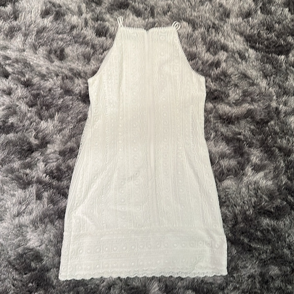 WHBM Women’s White sleeveless eyelet dress size 6 - Picture 2 of 6